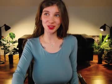 girl
        rich_roxy cam image #2171327