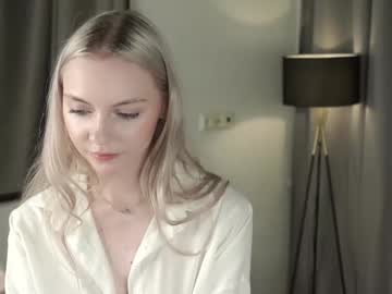 girl
        taitedutch cam image #4189598