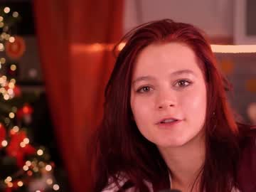 girl
        lorienn cam image #2097730