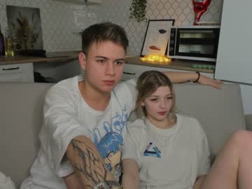 couple
        lance_bell cam image #465201