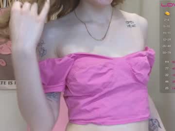 girl
        hillikitt cam image #776364