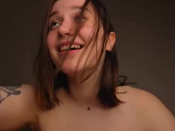 girl
        delpogorlo cam image #4333137