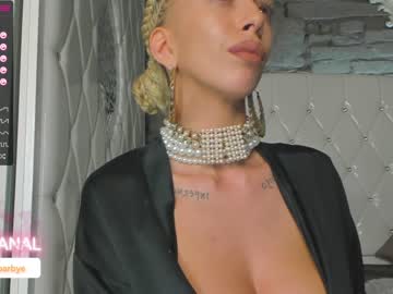 girl
        royalsquirt_ cam image #1097983