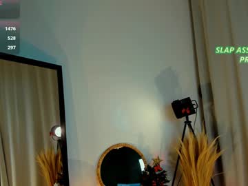 girl
        cutie_pearl cam image #3834833