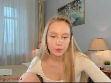 girl
        amy_touch cam image #591013