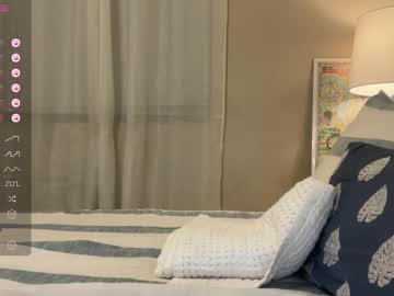 couple
        daddyslittlegirl12 cam image #3079081