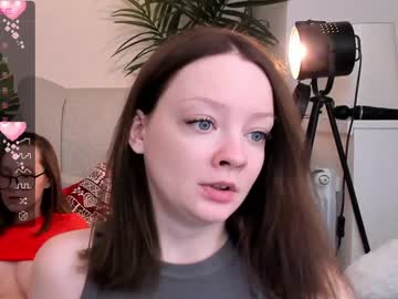 girl
        radiants_2 cam image #2119379