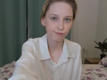 girl
        alisondrakes cam image #2022795