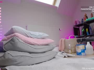 girl
        hayleex cam image #1398890