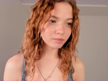 girl
        grizzly_vibe cam image #2627545