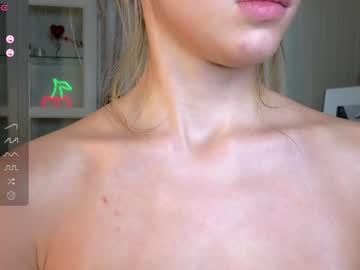 girl
        cute_fox_girl cam image #3540891