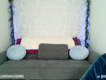girl
        harliequinnx cam image #2621713