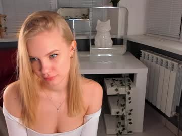 girl
        falinebenny cam image #4011857