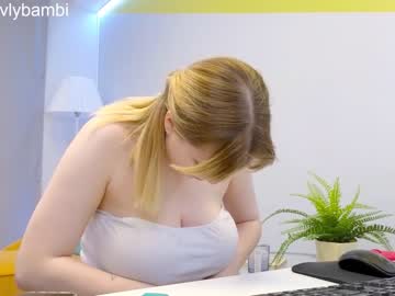 girl
        lovlybambi cam image #1080700