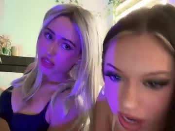 girl
        samanthaaaa1 cam image #4533499