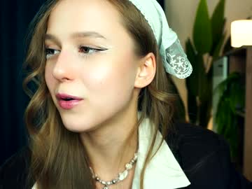 girl
        tayteharkey cam image #3770816