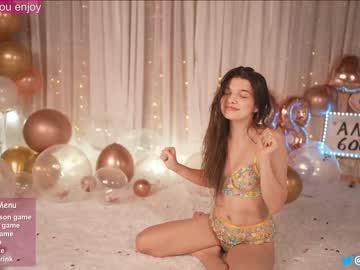 girl
        loollypop24 cam image #2765673