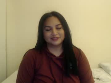 girl
        iamplutonianlust cam image #327579